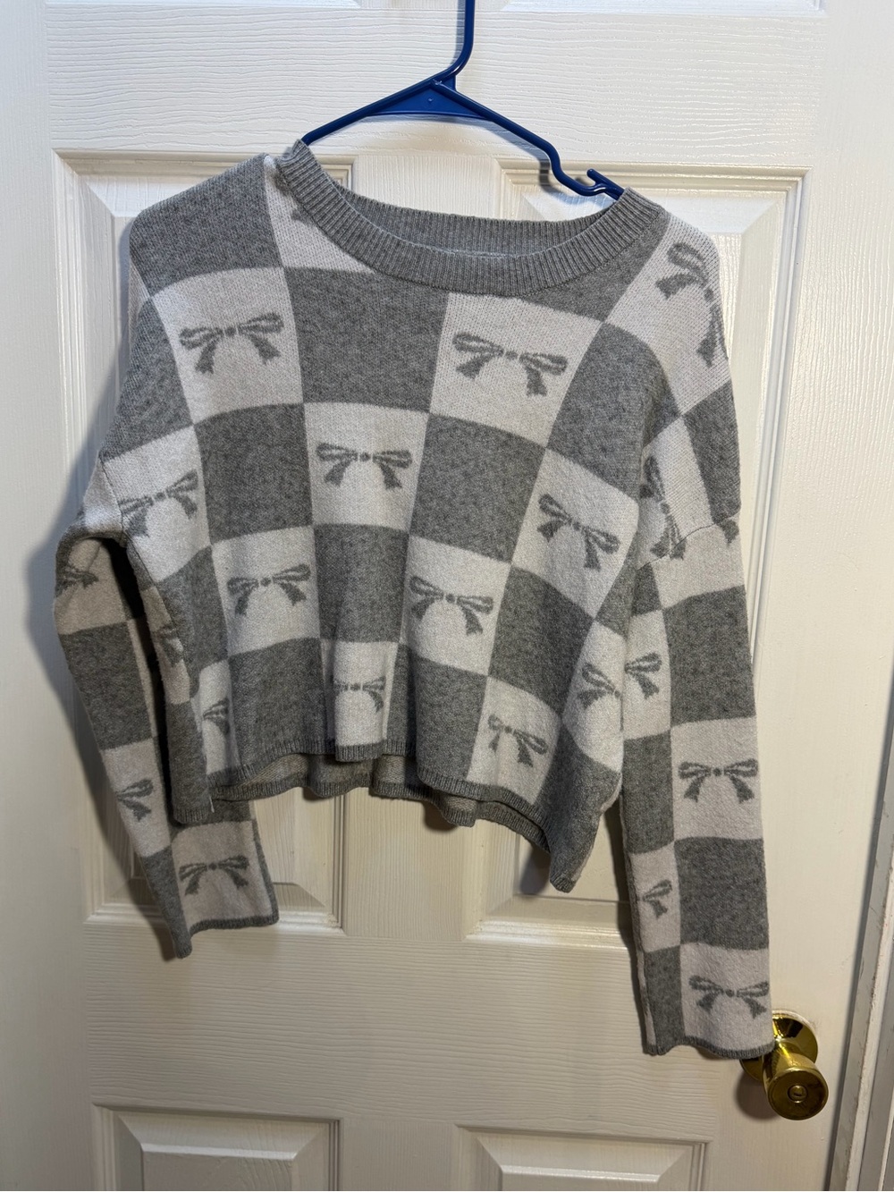 Sincerely Jules Gray & White Checkerboard Bow Cropped Sweater